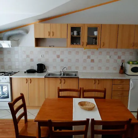 Apartment And Vikeli
